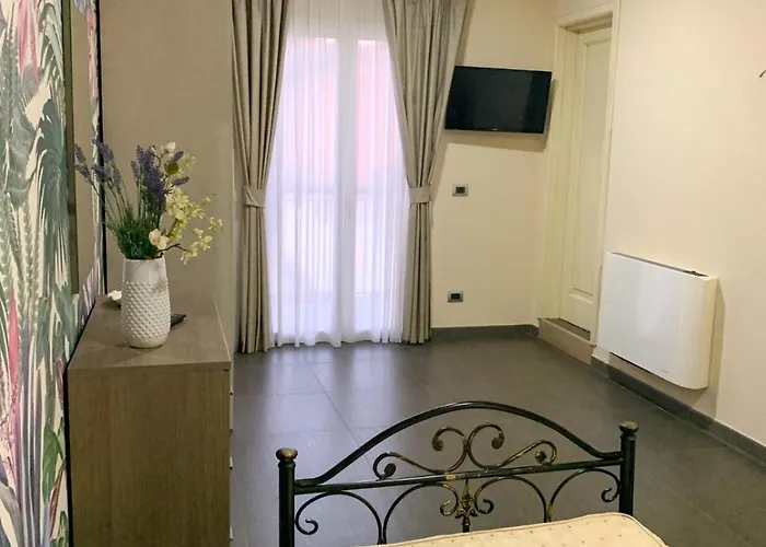 住宿加早餐酒店 Bla Bla